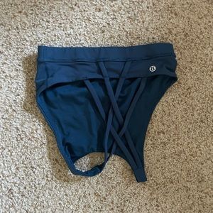 lululemon sports bra size 4